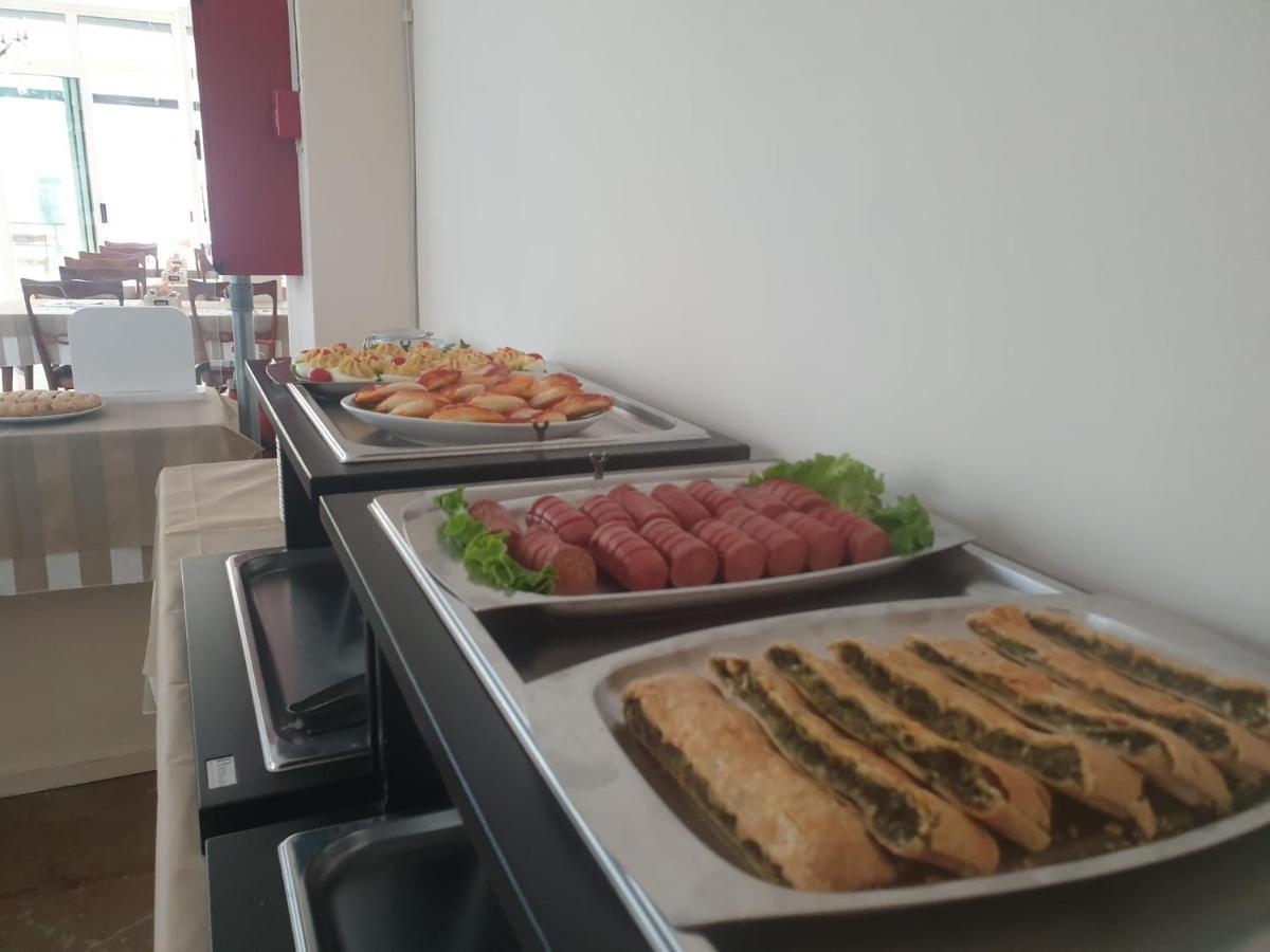 רימיני Hotel Tourist Meuble מראה חיצוני תמונה